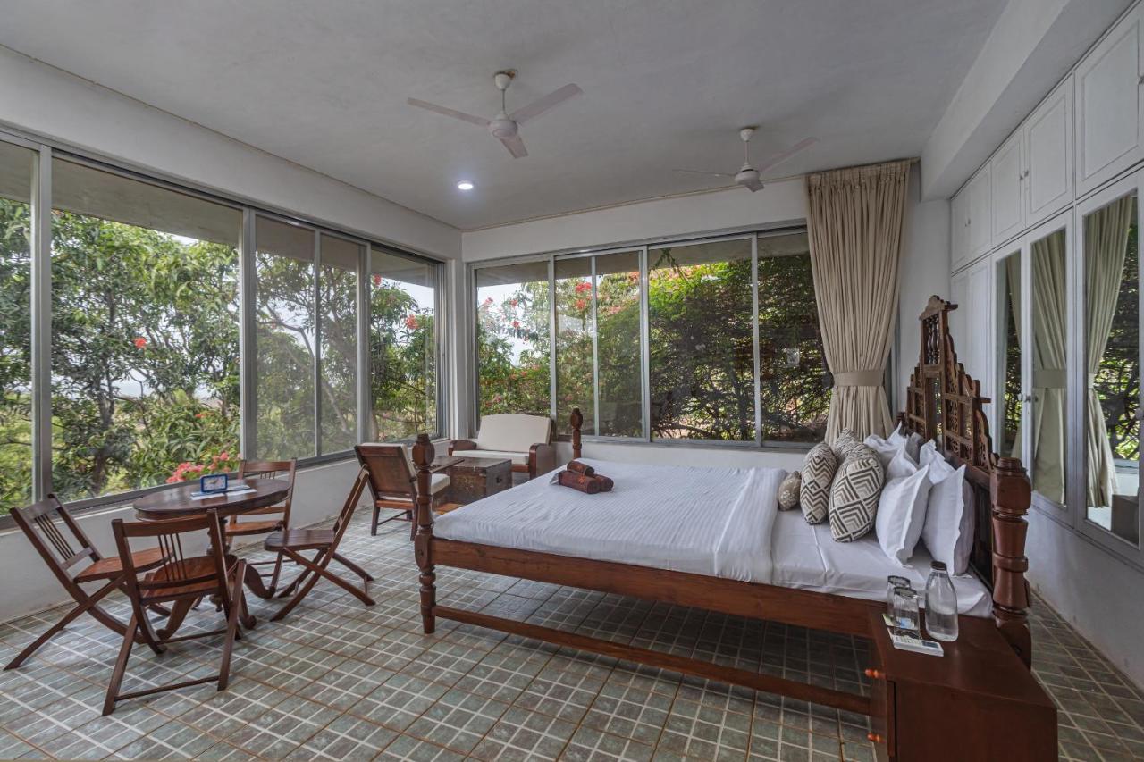 Saffronstays Sunglade, Kashid - Ocean-View Villa Near Kashid Beach Nāndgaon 外观 照片